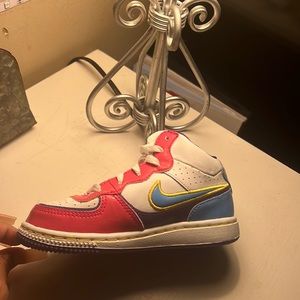 kid nike shoes